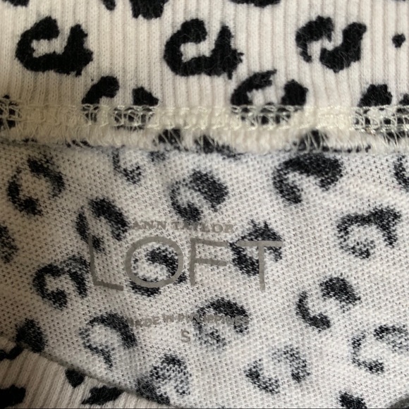 Ann Taylor LOFT black and cream leopard sweater S - Picture 2 of 3